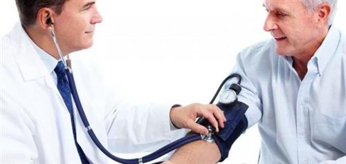 أعراض وأسباب ارتفاع ضغط الدم.. وطرق الوقاية منه