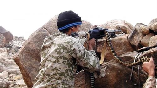 قوات الجيش تسيطر على مواقع استراتيجية في كتاف بصعدة