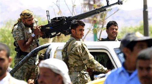 صراع أجنحة #الحـوثي وسط اليمن.. طمعاً بالنفوذ والأموال