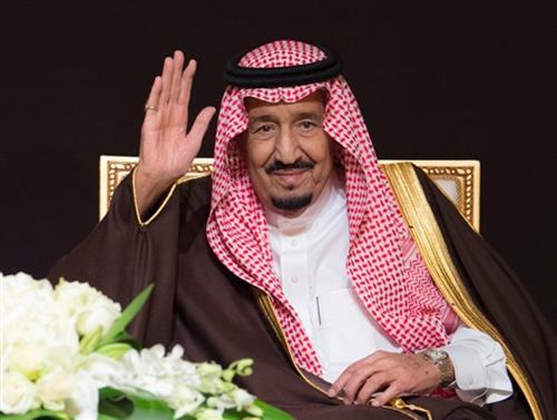 الملك سلمان يوجه باستضافة ألفي حاج يمني من أسر شهداء الجيش والمقاومة