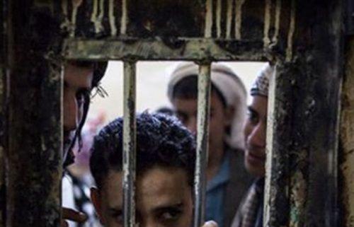 وفاة أحد المختطفين المتهمين في قضية مقتل "الصماد" بسجن للحوثيين في صنعاء