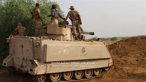 معارك عنيفة بين الجيش الوطني ومليشيا الحوثي في محيط مدينة حرض.