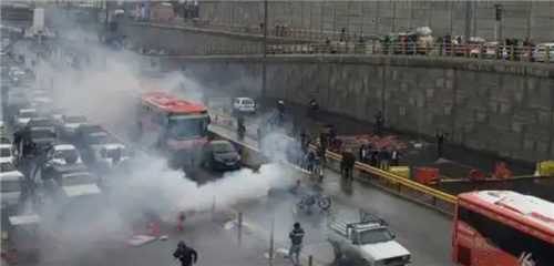 25 قتيلاً باحتجاجات إيران.. والأمن يستخدم الرصاص الحي
