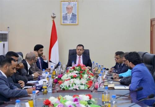 تفاصيل إجتماع رئس الوزراء اليمني بقيادة وزارة النقل 