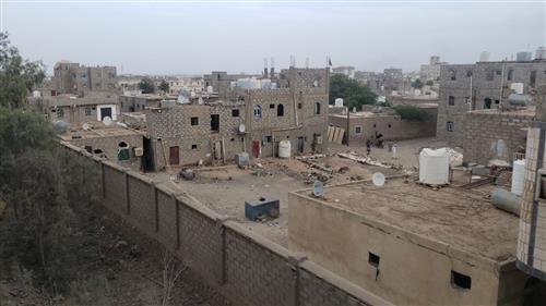 شهيد وعدد من الجرحى إثر قصف حوثي لحي سكني في مأرب