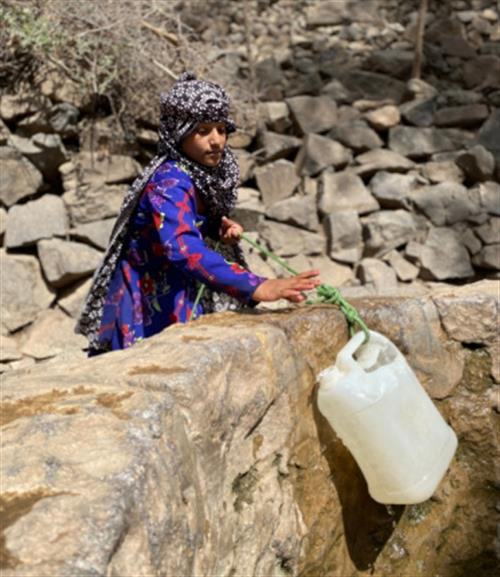 وسط هلع كرونا..أزمة جديدة تضرب ثلث السكان في اليمن