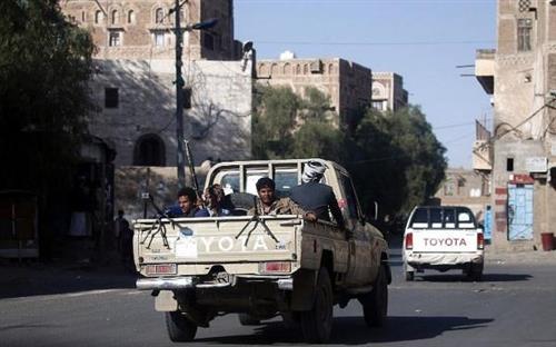  مليشيا الحوثي تقتحم مركزاً لجماعة التبليغ في ذمار وتعتقل أكثر من 100 طالب