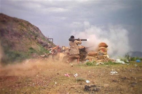 قوات الجيش تصد هجوما عنيفا لمليشيا الحوثي شمال تعز