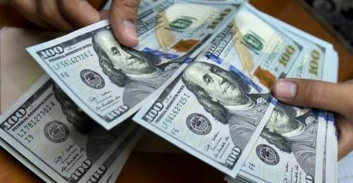   أسعار صرف العملات الأجنبية مقابل الريال اليوم الجمعة في عدن وصنعاء