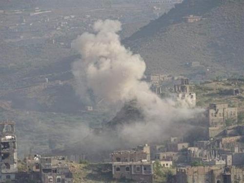 مليشيات الحوثي تفجر منزل أحد المواطنين غرب مدينة تعز