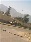  احدى دبابات الجيش المتمركزه بمبنى محافظة الضالع ـ الضالع نيوز