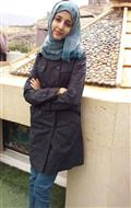  الفتاة هبة الذبحاني : مسلحين حوثيين أخبروني بضرورة لبس البالطو وهددوني بخلع الثياب والمنع من الدخول إلى الجامعة إذا لم ارتده