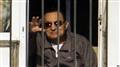  يمضي مبارك حاليا عقوبة بالسجن في مستشفى عسكري بالقاهرة 